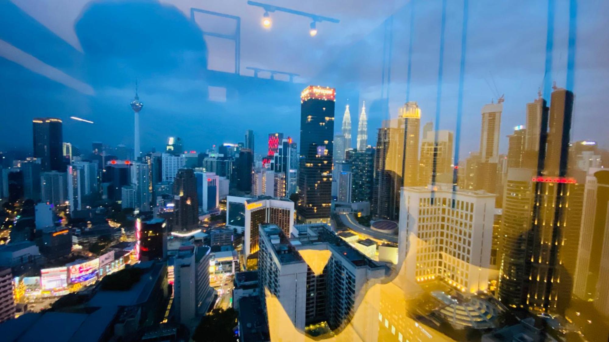 Axon Suites By Galaxy House Kuala Lumpur Exterior foto